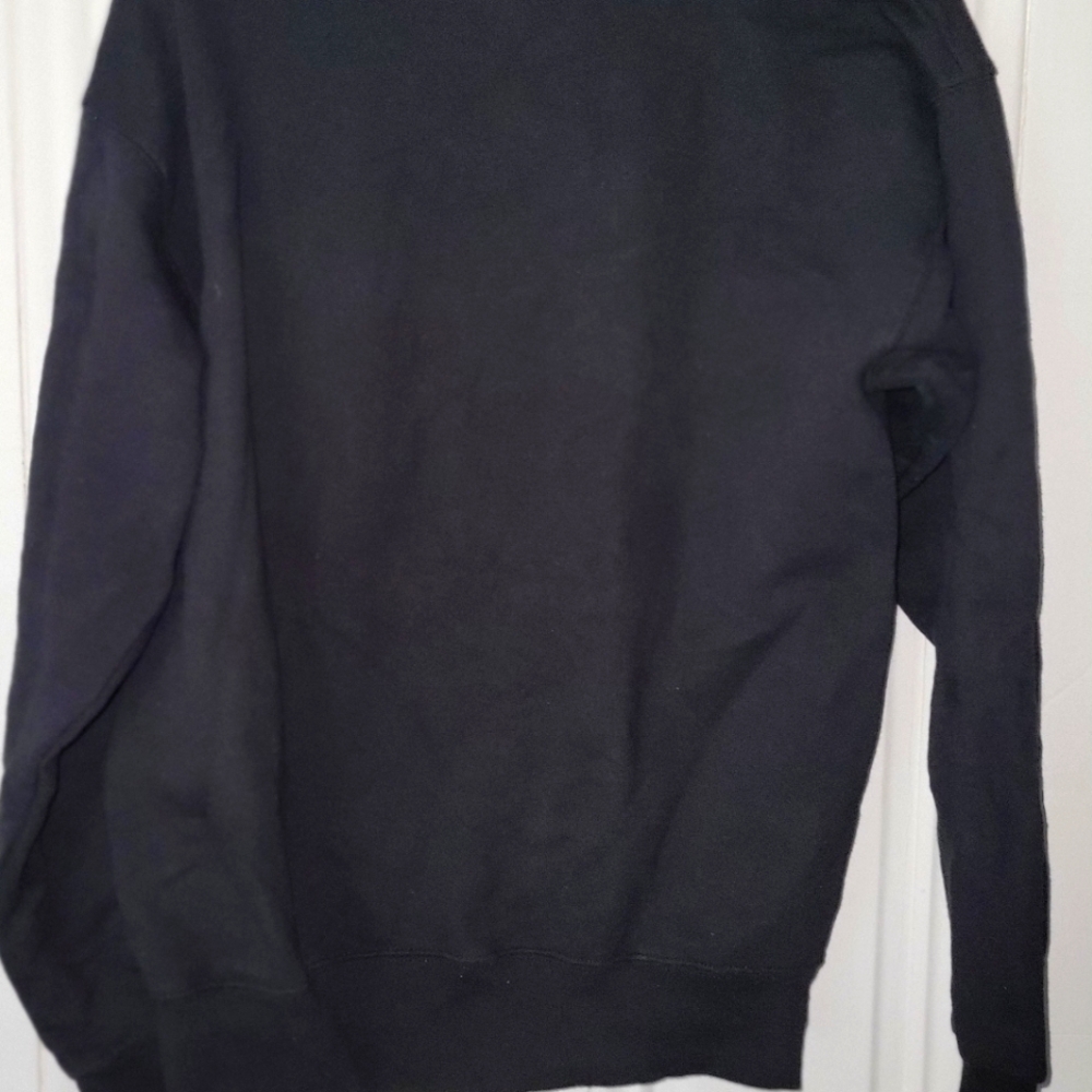 Pullover - Picture 2 of 2